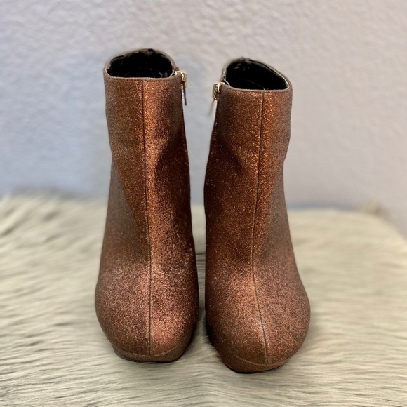 DV by Dolce Vita Red/Brown/Bronze Platform Boots - Picture 8 of 8